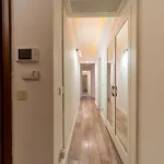 Διαμέρισμα Three-bedroom Family In Managed - Balcony & Elevator Near Taksim Square