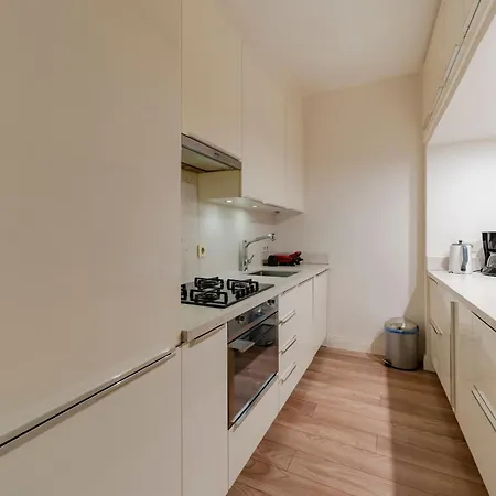 Apartment Three-bedroom Family In Managed - Balcony & Elevator Near Taksim Square